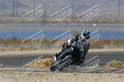 media/Apr-10-2022-SoCal Trackdays (Sun) [[f104b12566]]/Turn 14 (10am)/